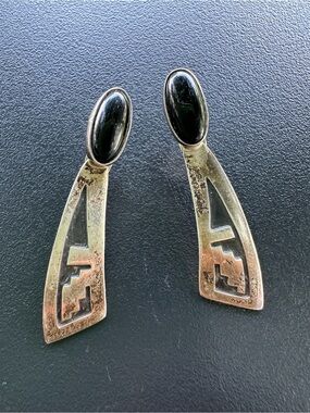 VIntage EMT 925 Sterling silver and black onyx pierced earrings